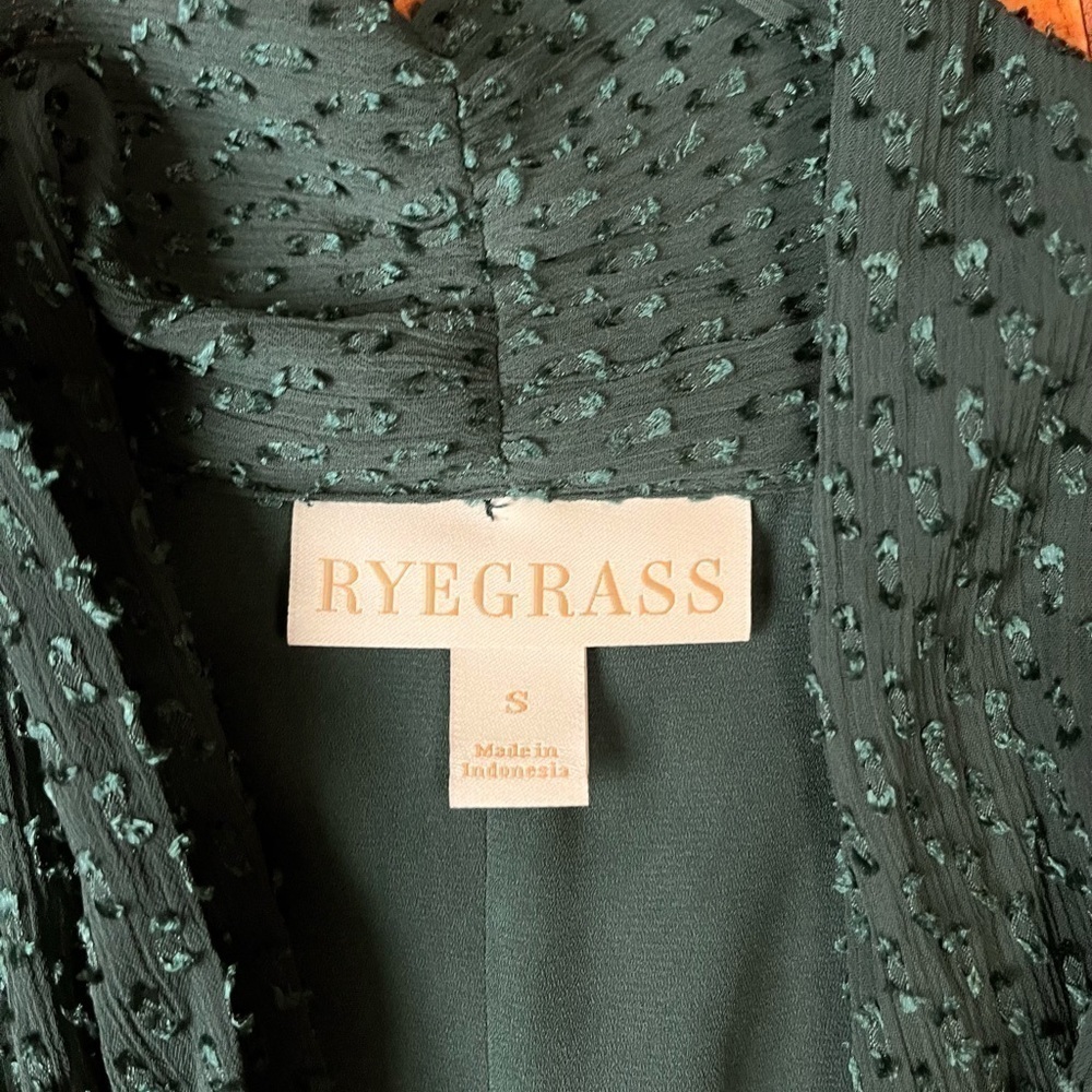 Ryegrass Deep V - Neck Ruffle Midi Dress Emerald Green. Size S - Picture 5 of 5